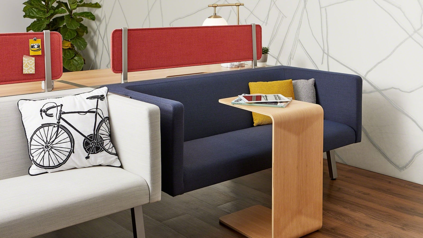 Campfire 個人桌 -Steelcase 香港
